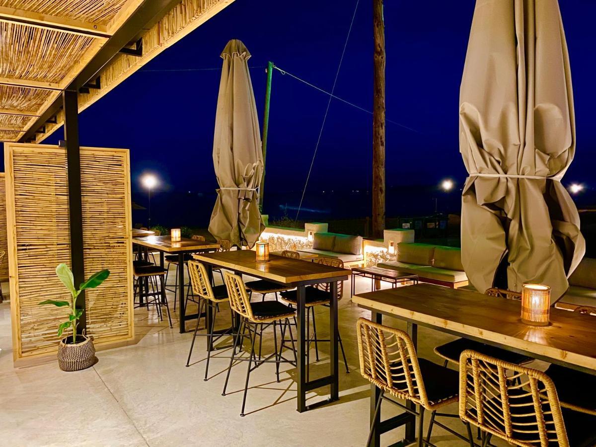 Zoom Beach Hotel Kandia Exterior foto