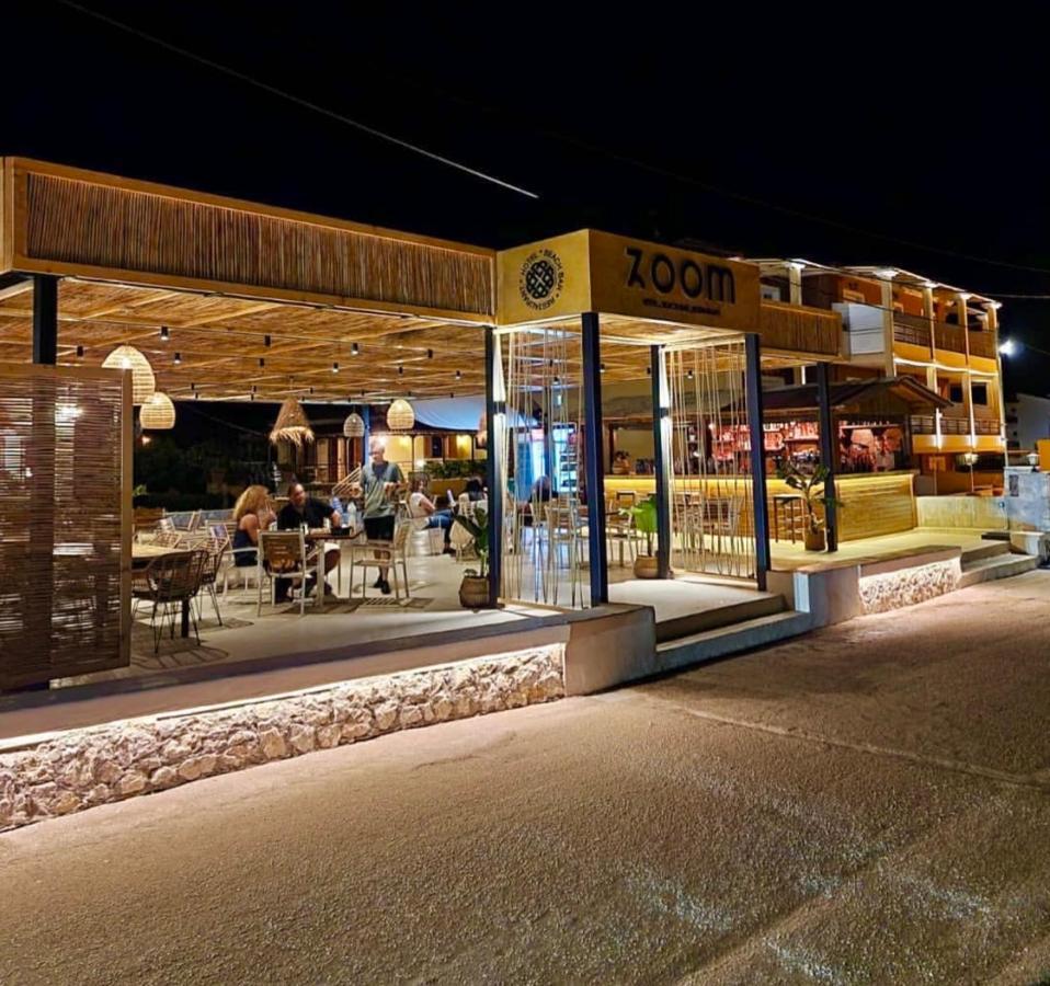 Zoom Beach Hotel Kandia Exterior foto